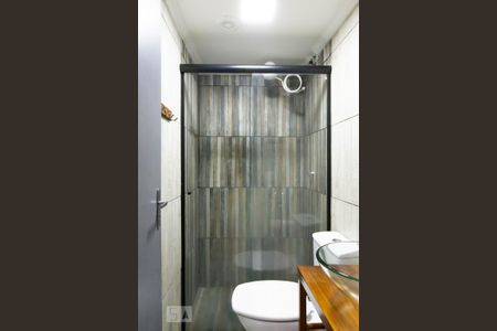 Apartamento à venda com 116m², 4 quartos e 1 vaga Apartamento à venda com 116m², 4 quartos e 1 vagaBanheiro 2