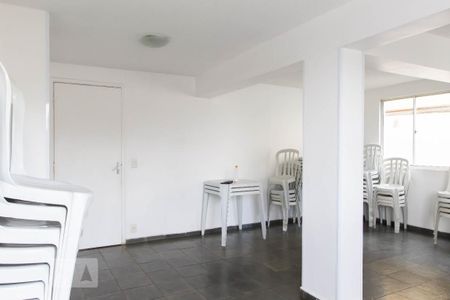 Apartamento à venda com 116m², 4 quartos e 1 vaga Apartamento à venda com 116m², 4 quartos e 1 vagaÁrea comum - Salão de festas