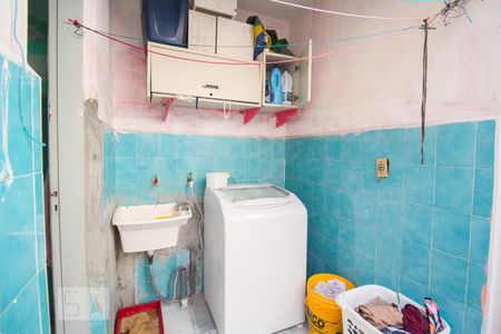 Casa à venda com 69m², 3 quartos e 1 vaga Casa à venda com 69m², 3 quartos e 1 vagaÁrea de Serviço