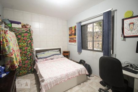 Casa à venda com 155m², 4 quartos e 4 vagas