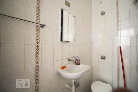 Casa à venda com 155m², 4 quartos e 4 vagas