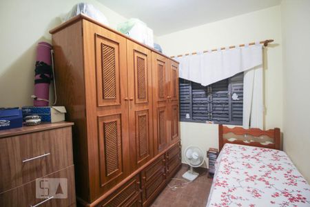 Casa à venda com 155m², 4 quartos e 4 vagas