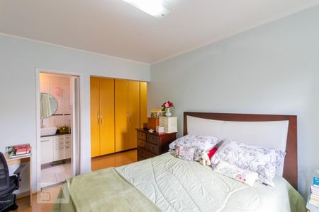 Apartamento à venda com 113m², 3 quartos e 1 vaga Apartamento à venda com 113m², 3 quartos e 1 vagaSuíte