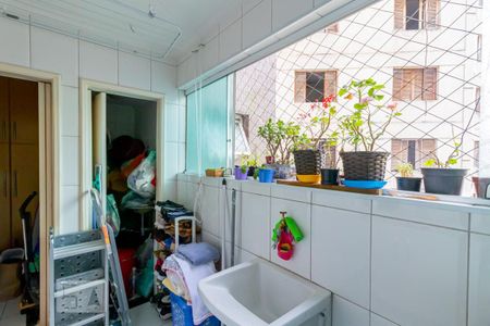 Apartamento à venda com 113m², 3 quartos e 1 vaga Apartamento à venda com 113m², 3 quartos e 1 vagaÁrea de Serviço