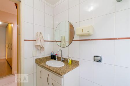 Apartamento à venda com 113m², 3 quartos e 1 vaga Apartamento à venda com 113m², 3 quartos e 1 vagaBanheiro