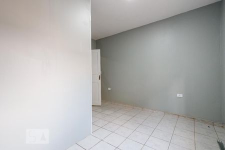 Quarto 1 de casa para alugar com 2 quartos, 65m² em Vila Medeiros, São Paulo
