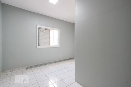 Quarto 1 de casa para alugar com 2 quartos, 65m² em Vila Medeiros, São Paulo