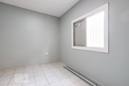 Quarto 1 de casa para alugar com 2 quartos, 65m² em Vila Medeiros, São Paulo