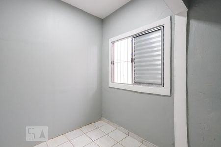 Quarto 2 de casa para alugar com 2 quartos, 65m² em Vila Medeiros, São Paulo