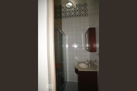 Apartamento à venda com 70m², 2 quartos e sem vaga Apartamento à venda com 70m², 2 quartos e sem vagaBanheiro do Quarto 2