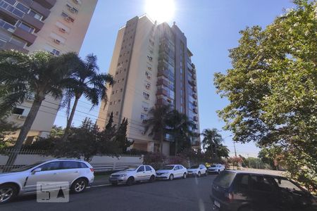 Apartamento à venda com 342m², 3 quartos e 2 vagas Apartamento à venda com 342m², 3 quartos e 2 vagasFachada Torre