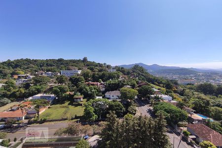 Apartamento à venda com 342m², 3 quartos e 2 vagas Apartamento à venda com 342m², 3 quartos e 2 vagas Vista do Quarto de Serviço