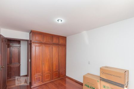 Apartamento à venda com 460m², 5 quartos e 5 vagas Apartamento à venda com 460m², 5 quartos e 5 vagasSuíte 3