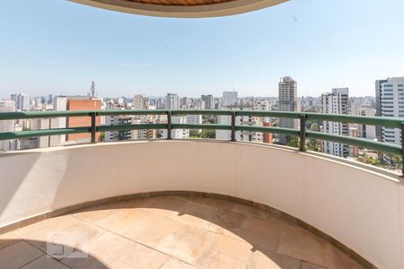 Apartamento à venda com 460m², 5 quartos e 5 vagas Apartamento à venda com 460m², 5 quartos e 5 vagasVaranda da Suíte 1