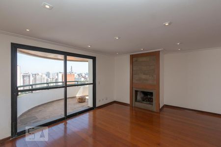 Apartamento à venda com 460m², 5 quartos e 5 vagas Apartamento à venda com 460m², 5 quartos e 5 vagasSala