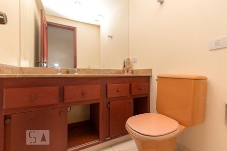 Apartamento à venda com 460m², 5 quartos e 5 vagas Apartamento à venda com 460m², 5 quartos e 5 vagasLavabo