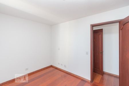 Apartamento à venda com 460m², 5 quartos e 5 vagas Apartamento à venda com 460m², 5 quartos e 5 vagasSuíte 4