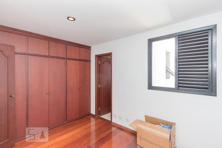 Apartamento à venda com 460m², 5 quartos e 5 vagas Apartamento à venda com 460m², 5 quartos e 5 vagasSuíte 4