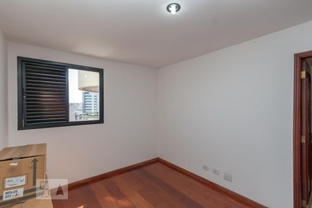Apartamento à venda com 460m², 5 quartos e 5 vagas Apartamento à venda com 460m², 5 quartos e 5 vagasSuíte 3