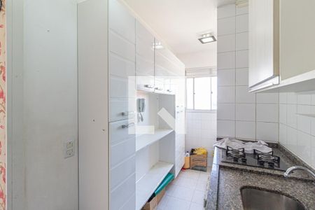 Apartamento à venda com 53m², 3 quartos e 1 vagaCozinha e área de serviço