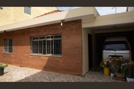 Casa à venda com 126m², 2 quartos e 2 vagasQuintal