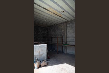 Casa à venda com 126m², 2 quartos e 2 vagasgalpão