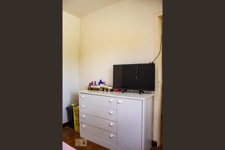 Casa à venda com 193m², 4 quartos e 2 vagas Casa à venda com 193m², 4 quartos e 2 vagasQuarto 2