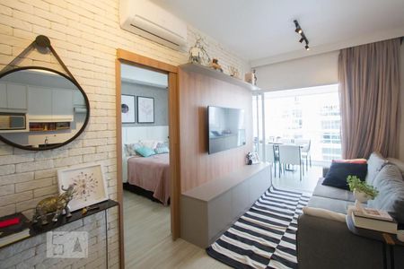 Sala de apartamento para alugar com 1 quarto, 53m² em Campo Belo, São Paulo