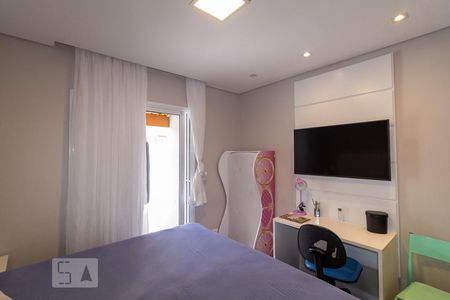 Casa à venda com 197m², 4 quartos e 2 vagasSuíte 2