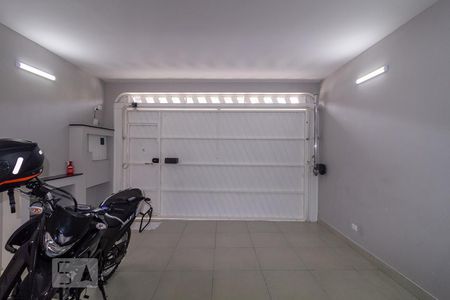 Casa à venda com 197m², 4 quartos e 2 vagasGaragem