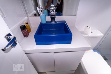 Casa à venda com 197m², 4 quartos e 2 vagasBanheiro da Suíte 3