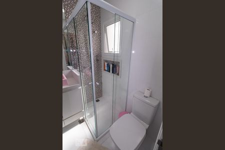 Casa à venda com 197m², 4 quartos e 2 vagasBanheiro da Suíte 4