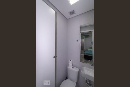 Casa à venda com 197m², 4 quartos e 2 vagasBanheiro da Suíte 1