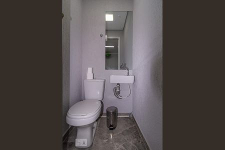 Casa à venda com 197m², 4 quartos e 2 vagasBanheiro da Suíte 1