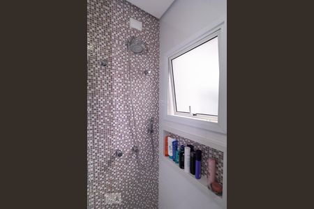 Casa à venda com 197m², 4 quartos e 2 vagasBanheiro da Suíte 4