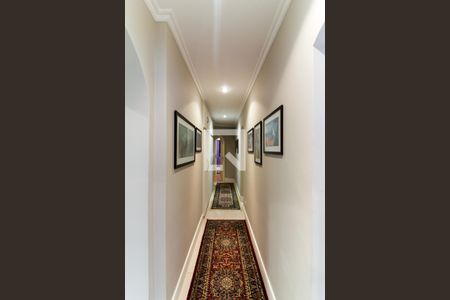 Apartamento à venda com 188m², 4 quartos e 2 vagas Apartamento à venda com 188m², 4 quartos e 2 vagasCorredor