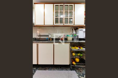 Apartamento à venda com 188m², 4 quartos e 2 vagas Apartamento à venda com 188m², 4 quartos e 2 vagasCozinha