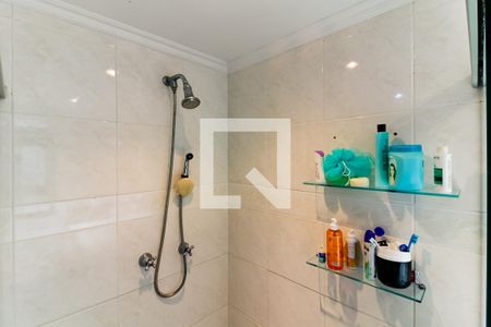 Apartamento à venda com 188m², 4 quartos e 2 vagas Apartamento à venda com 188m², 4 quartos e 2 vagasBanheiro do Quarto 1 - Suíte