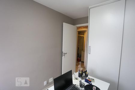 Apartamento à venda com 64m², 2 quartos e 1 vagaEscritório