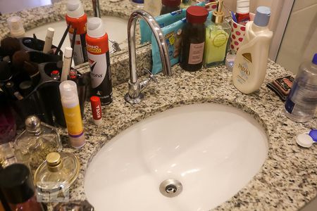 Apartamento à venda com 64m², 2 quartos e 1 vagaBanheiro da Suíte