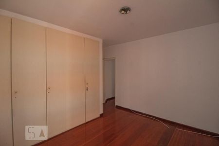 Apartamento à venda com 234m², 4 quartos e 1 vaga