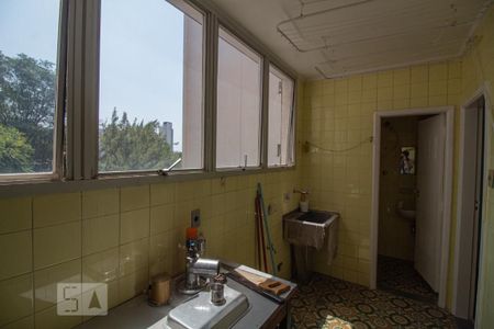Apartamento à venda com 234m², 4 quartos e 1 vaga