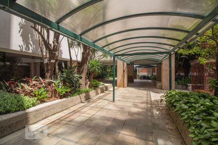 Apartamento à venda com 234m², 4 quartos e 1 vaga