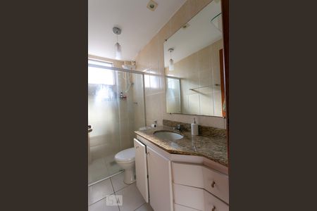 Apartamento à venda com 120m², 4 quartos e 2 vagasBanheiro