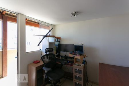 Apartamento à venda com 120m², 4 quartos e 2 vagasÁrea de Serviço