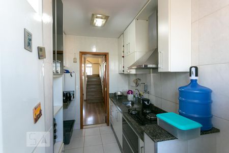 Apartamento à venda com 120m², 4 quartos e 2 vagasCozinha