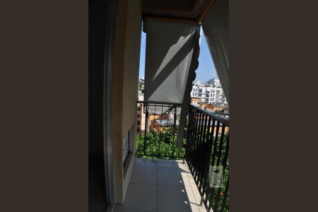 Apartamento à venda com 93m², 3 quartos e 2 vagasVaranda do Quarto