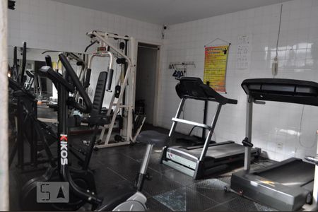 Apartamento à venda com 93m², 3 quartos e 2 vagasAcademia