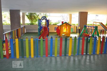 Apartamento à venda com 93m², 3 quartos e 2 vagasBrinquedos 