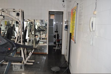 Apartamento à venda com 93m², 3 quartos e 2 vagasAcademia